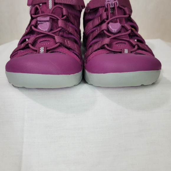Keen Newport H2 Hybrid Washable Sandal Outdoor Water Hiking Adventure SZ 5Y/6.5 - Picture 9 of 11